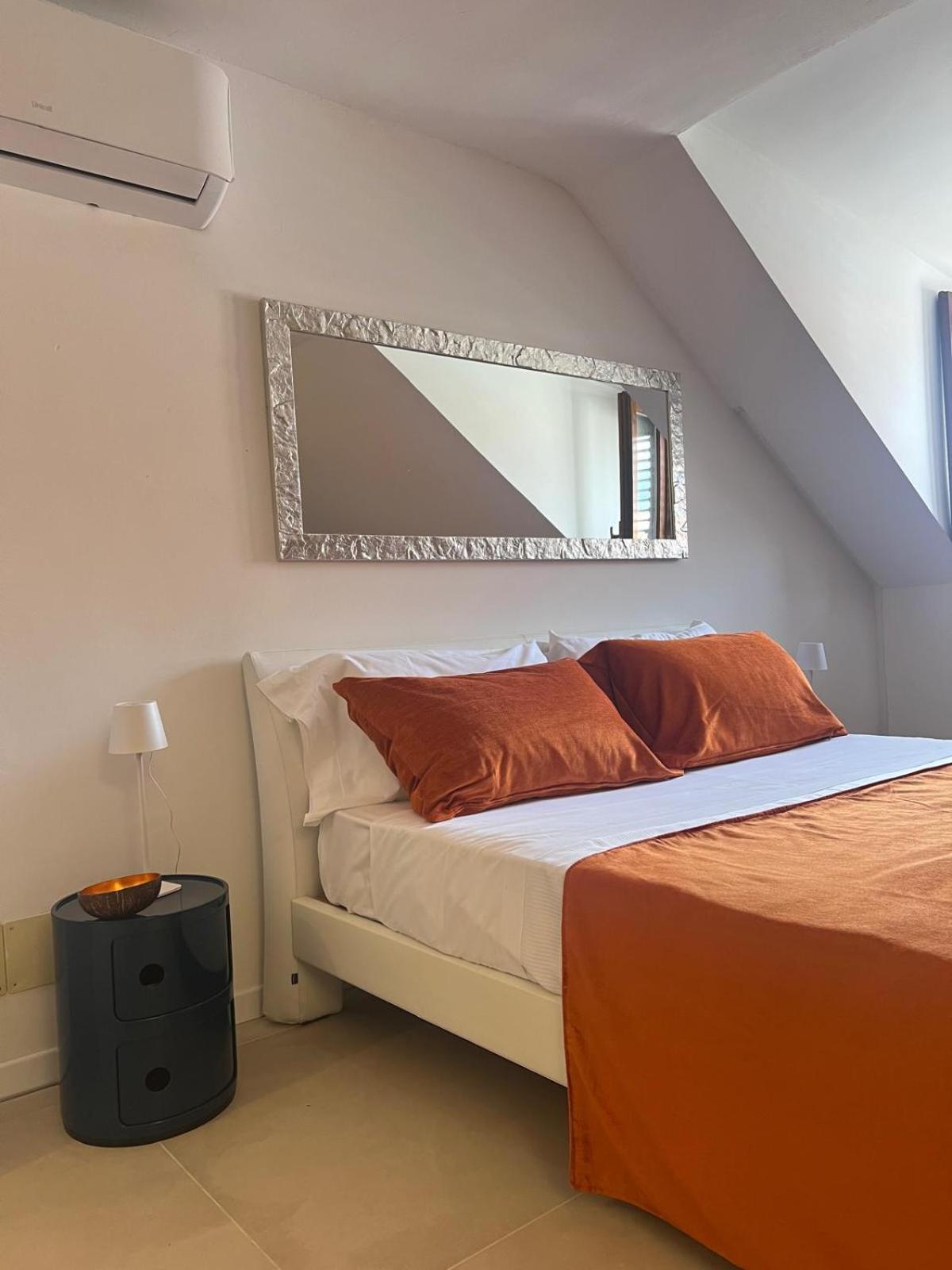 Domus Orestea Luxury Suites Palermo Zewnętrze zdjęcie